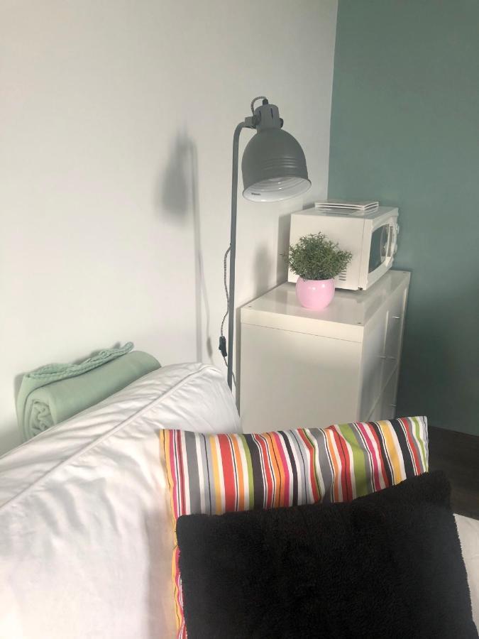 Le Studio De La Villa Madeleine Spa Exteriör bild